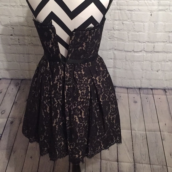 Neiman Marcus Formal Dress - Picture 7 of 10